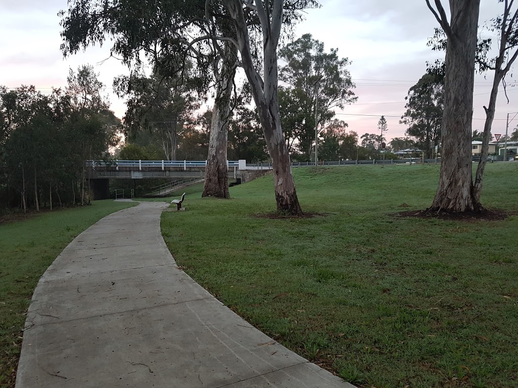 Gareth and Dorothy Thomas Park | park | Blackstone Rd & Creek St, Silkstone QLD 4304, Australia