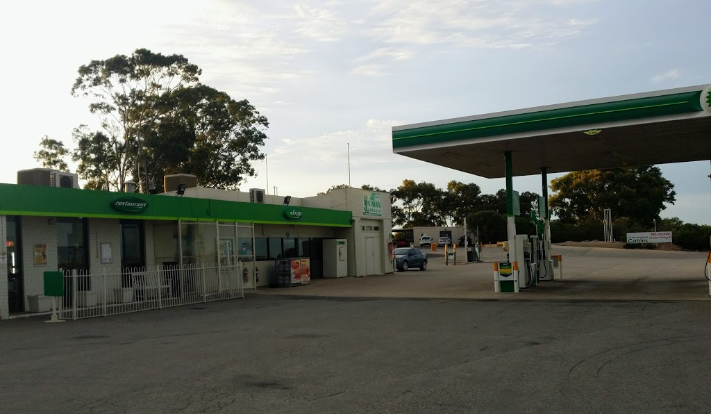 Tin man roadhouse | gas station | National Hwy, Napperby SA 5540, Australia | 0886344270 OR +61 8 8634 4270