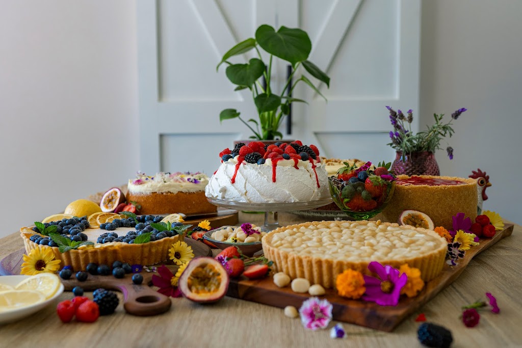 Thistle and Wattle Cake Studio | bakery | 32 Ironbark Dr, Kallangur QLD 4503, Australia | 0409552582 OR +61 409 552 582