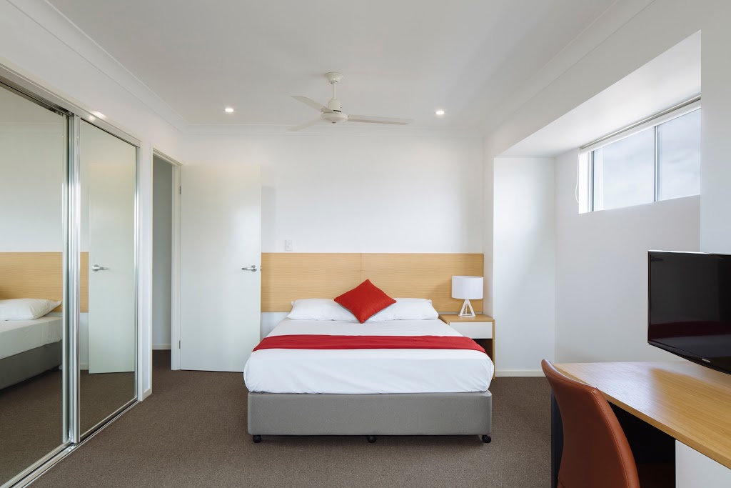 Bowen Residences | lodging | 6 Brisbane St, Bowen QLD 4805, Australia | 0747864389 OR +61 7 4786 4389