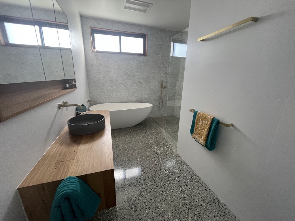 Mack Design P/L Bathroom Renovations | 13 Howard St, Wallabi Point NSW 2430, Australia | Phone: 0414 576 142