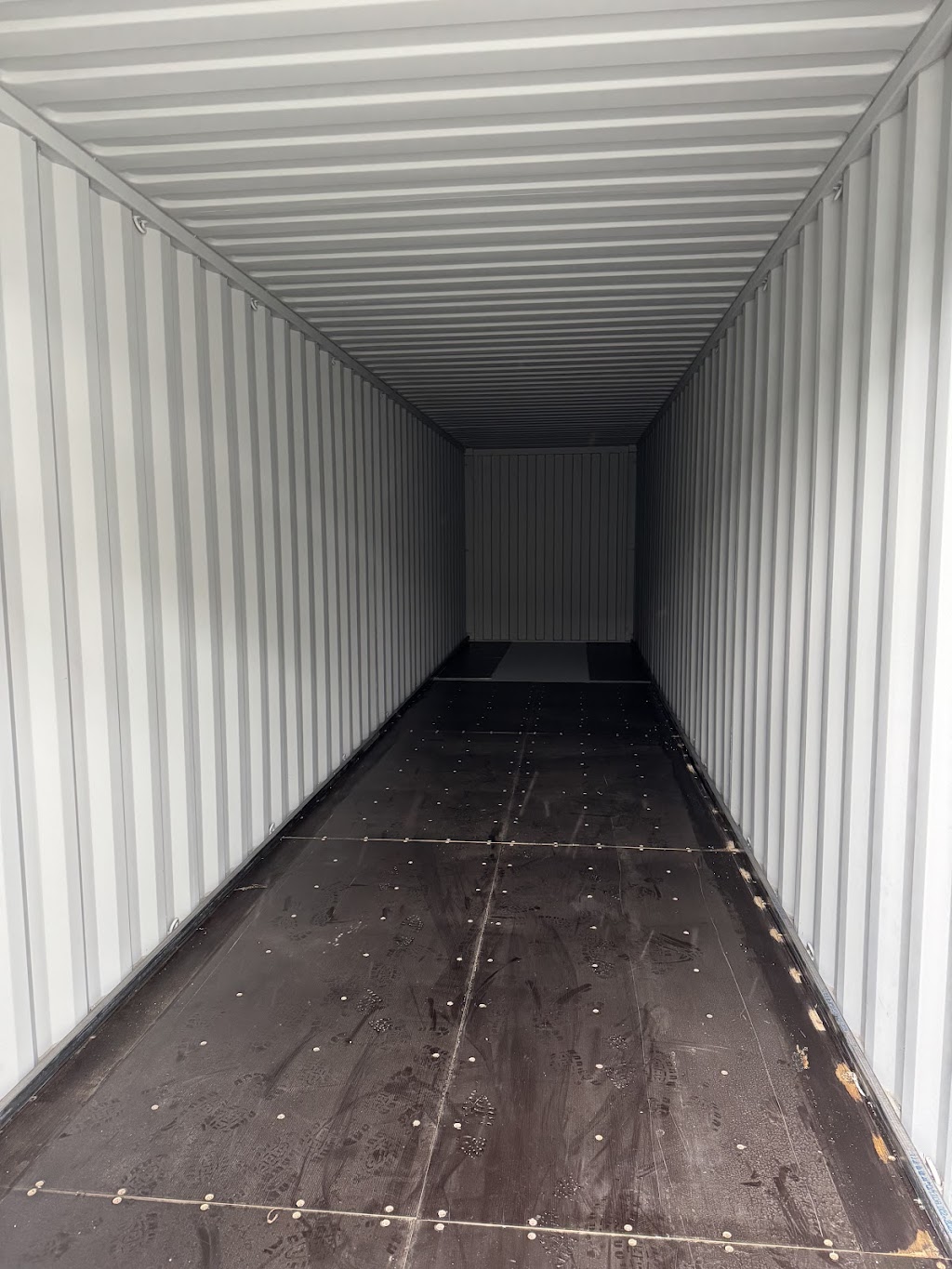Shipping Containers Newcastle | 7 Chatham Rd, Hamilton North NSW 2292, Australia | Phone: 0422 764 770