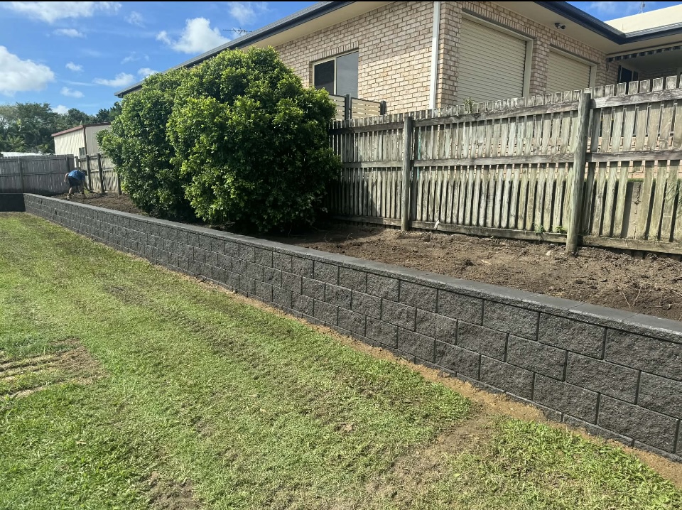 Landscape Constructions Mackay | 35 Companion Way, Bucasia QLD 4750, Australia | Phone: 0497 988 410