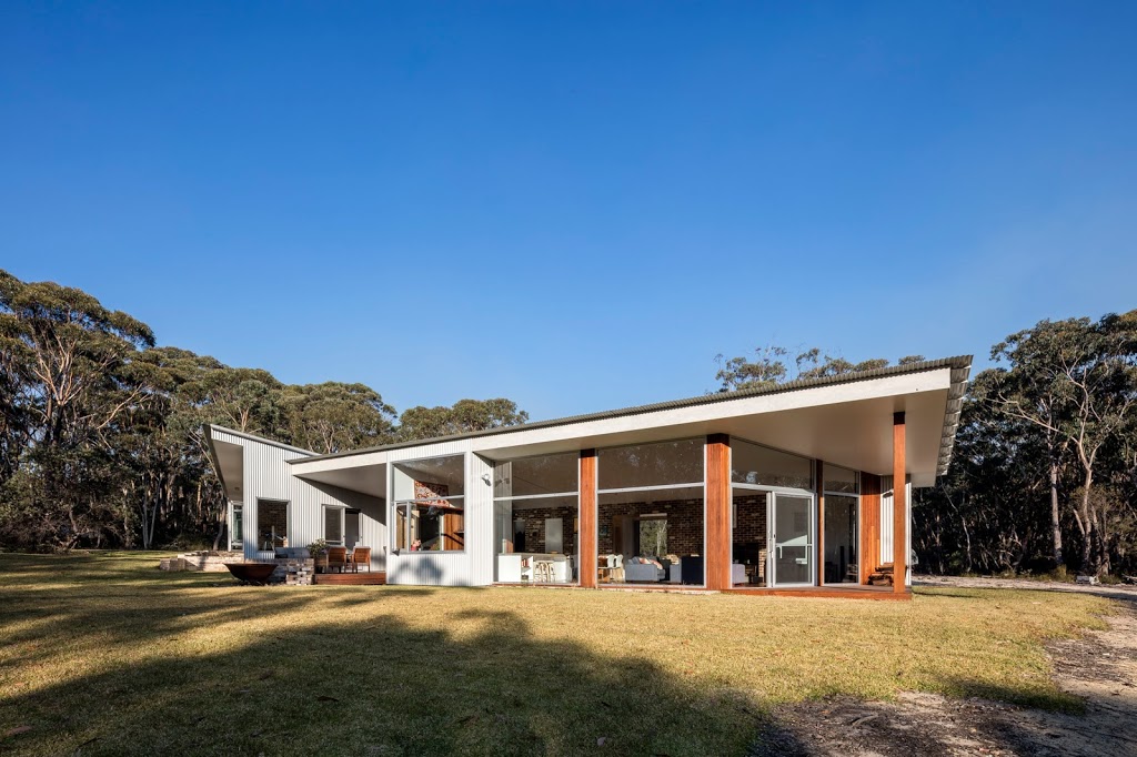 Ingrid Donald Architect | 247 Govetts Leap Rd, Blackheath NSW 2785, Australia | Phone: 0421 477 580