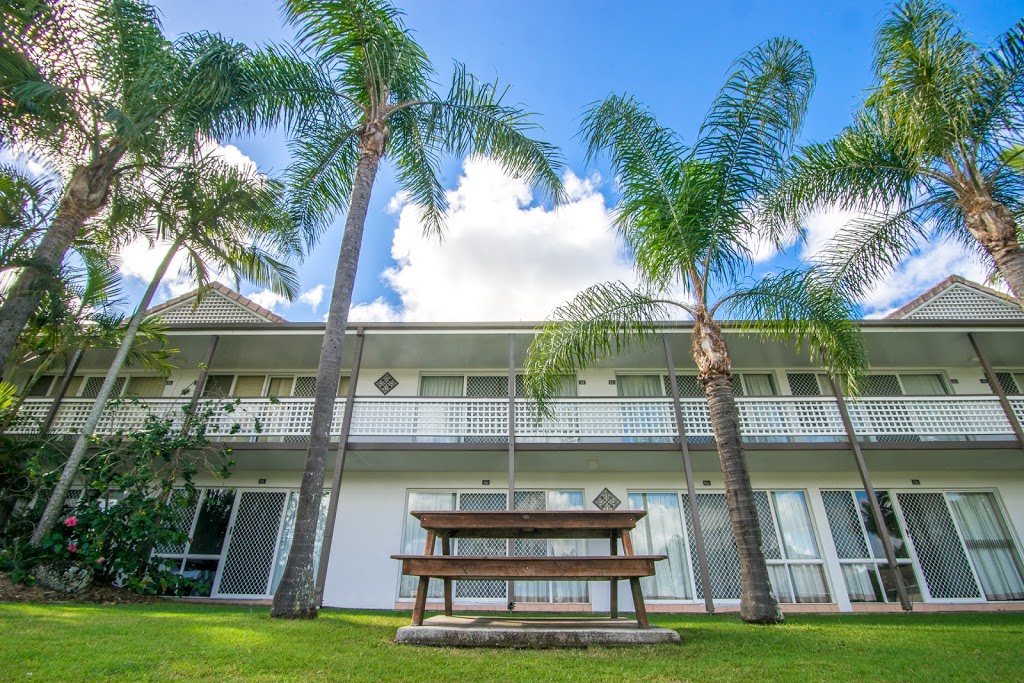 Bay of Palms Resort | lodging | 12 Coolgardie St, Elanora QLD 4221, Australia | 0755983055 OR +61 7 5598 3055