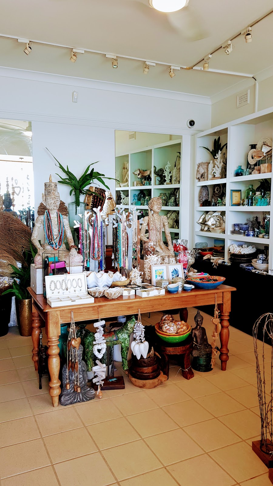 Sabbia Collections | home goods store | 1/7 Marine Parade, Manly NSW 2095, Australia | 0299763619 OR +61 2 9976 3619