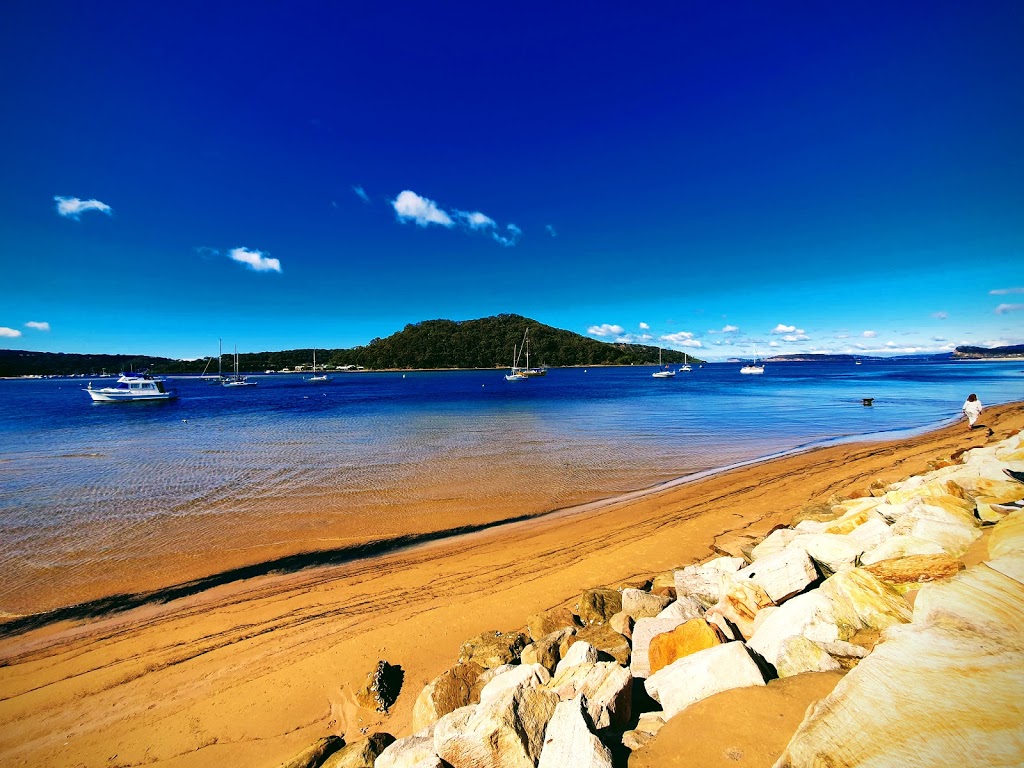 The BOX on the Water | restaurant | Ettalong Beach Waterfront Reserve, The Esplanade, Ettalong Beach NSW 2257, Australia | 0243393369 OR +61 2 4339 3369