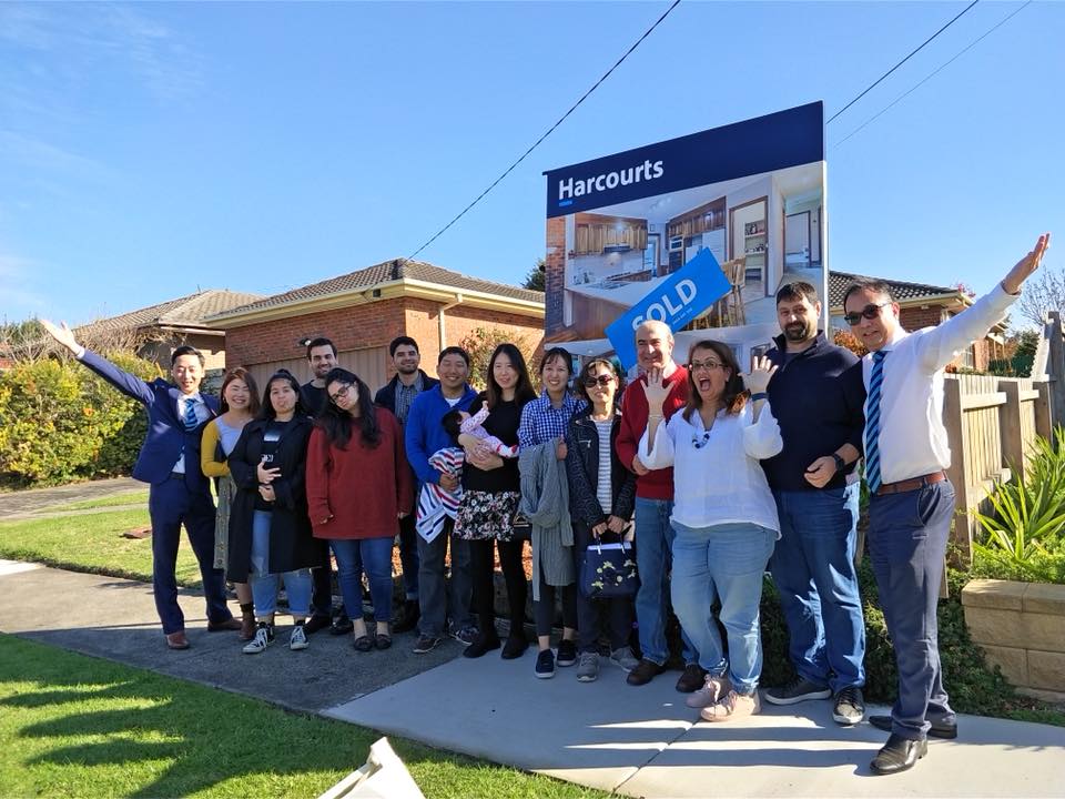 Harcourts Oakleigh | 1037 Centre Rd, Oakleigh South VIC 3167, Australia | Phone: (03) 9570 5888