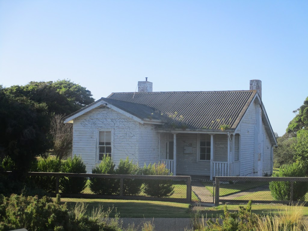 Gunners Cottage | Defence Rd, Portsea VIC 3944, Australia