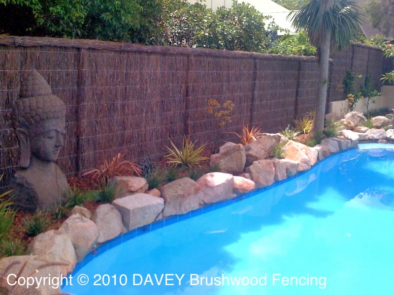 DAVEY Brushwood Fencing | store | 4/37 Gillam Dr, Kelmscott WA 6111, Australia | 0862302224 OR +61 8 6230 2224