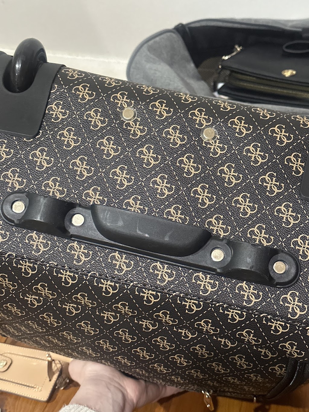 STRAND | Stockland Green Hills, Shop 30/1 Molly Morgan Dr, East Maitland NSW 2323, Australia | Phone: (02) 4934 7464