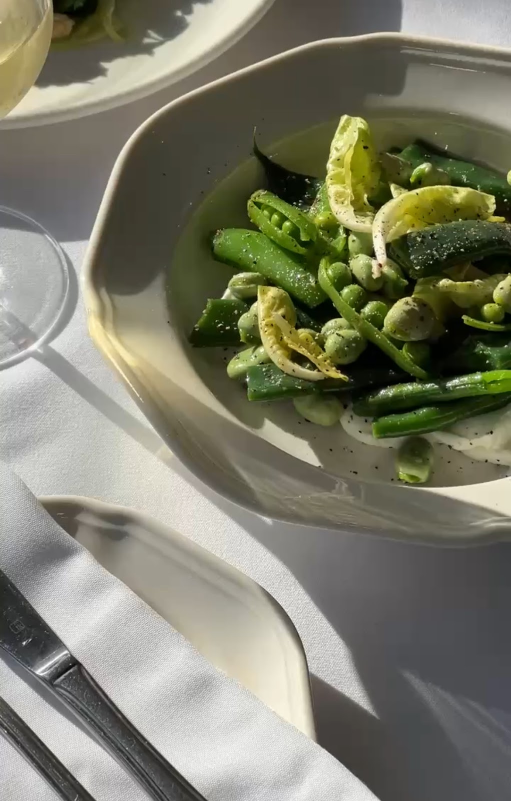 The Corner | 1 Beach Rd, Palm Beach NSW 2108, Australia | Phone: (02) 9974 5440