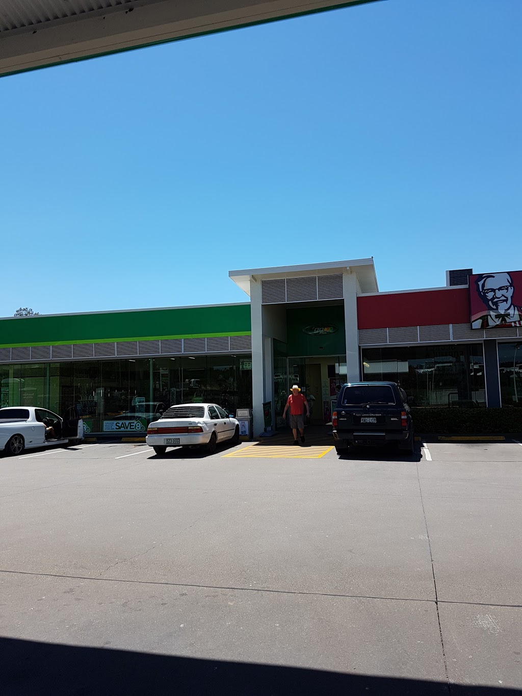 BP | gas station | Hoskyn Dr &, Fairfax Ct, Hidden Valley QLD 4703, Australia | 0749302991 OR +61 7 4930 2991
