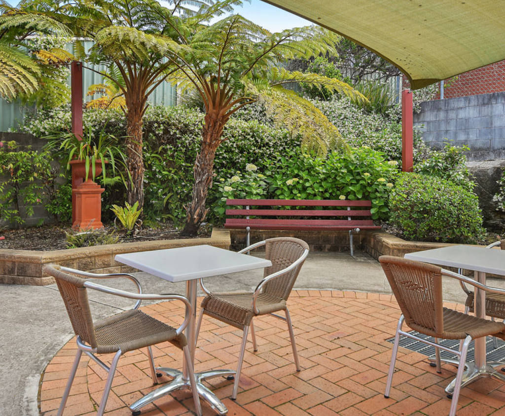 Catholic Healthcare Holy Spirit Aged Care (Revesby) | 13 Neptune St, Revesby NSW 2212, Australia | Phone: 1800 225 474