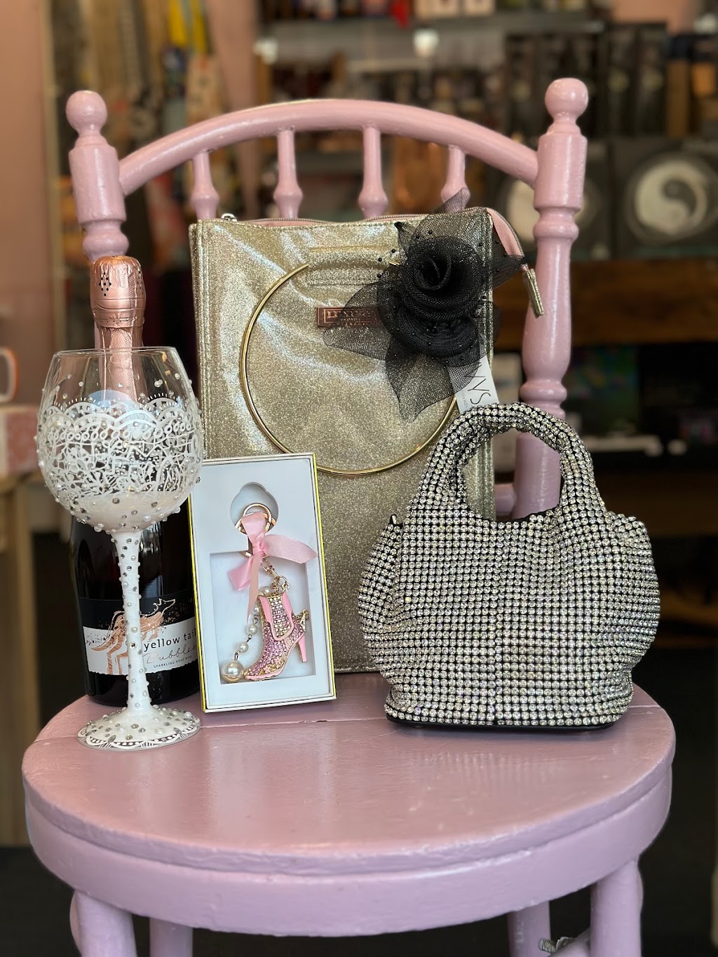 The Corner Gift Store | 96 Mollison St, Kyneton VIC 3444, Australia | Phone: (03) 5423 2473