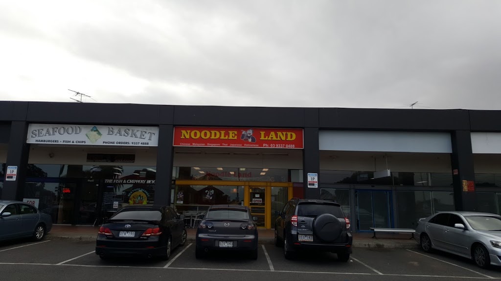 Noodle Land Keilor East | restaurant | shop 31/235 Milleara Rd, Keilor East VIC 3033, Australia | 0393370488 OR +61 3 9337 0488