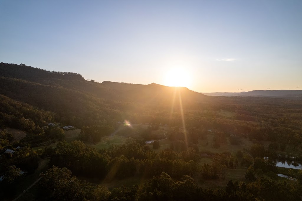 Mikes Kangaroo Valley | Unit 43, 391 Mount Scanzi Rd, Kangaroo Valley NSW 2577, Australia | Phone: 0421 583 363