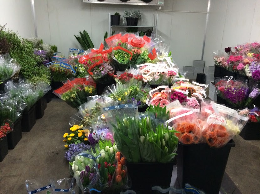 Toowoomba Flower Market | florist | 15 Tointon St, Toowoomba City QLD 4350, Australia | 0746381340 OR +61 7 4638 1340