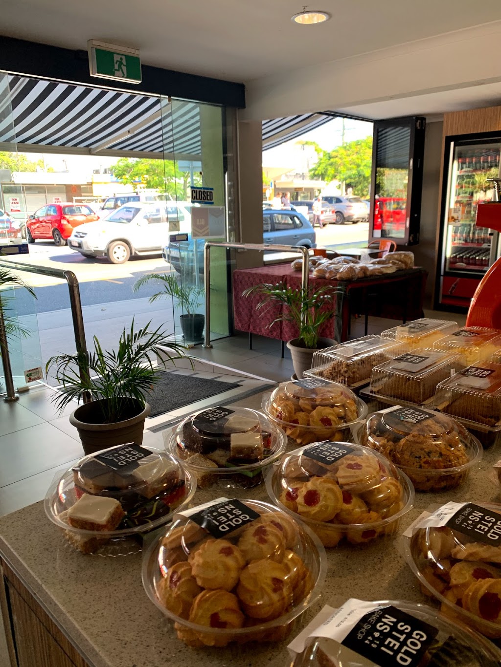 Goldsteins Bakery | bakery | 55 Thomas Dr, Surfers Paradise QLD 4217, Australia | 0755384895 OR +61 7 5538 4895