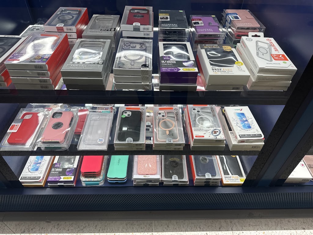 Tech World Communications Waverley Gardens | Shop K007/271 Police Rd, Mulgrave VIC 3170, Australia | Phone: 0466 017 439