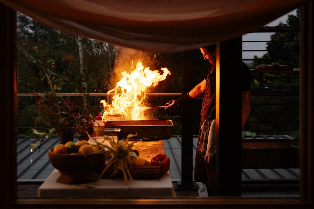 Fire Kitchen | 96 Osborn Ave, Bundanoon NSW 2578, Australia | Phone: (02) 4883 6027