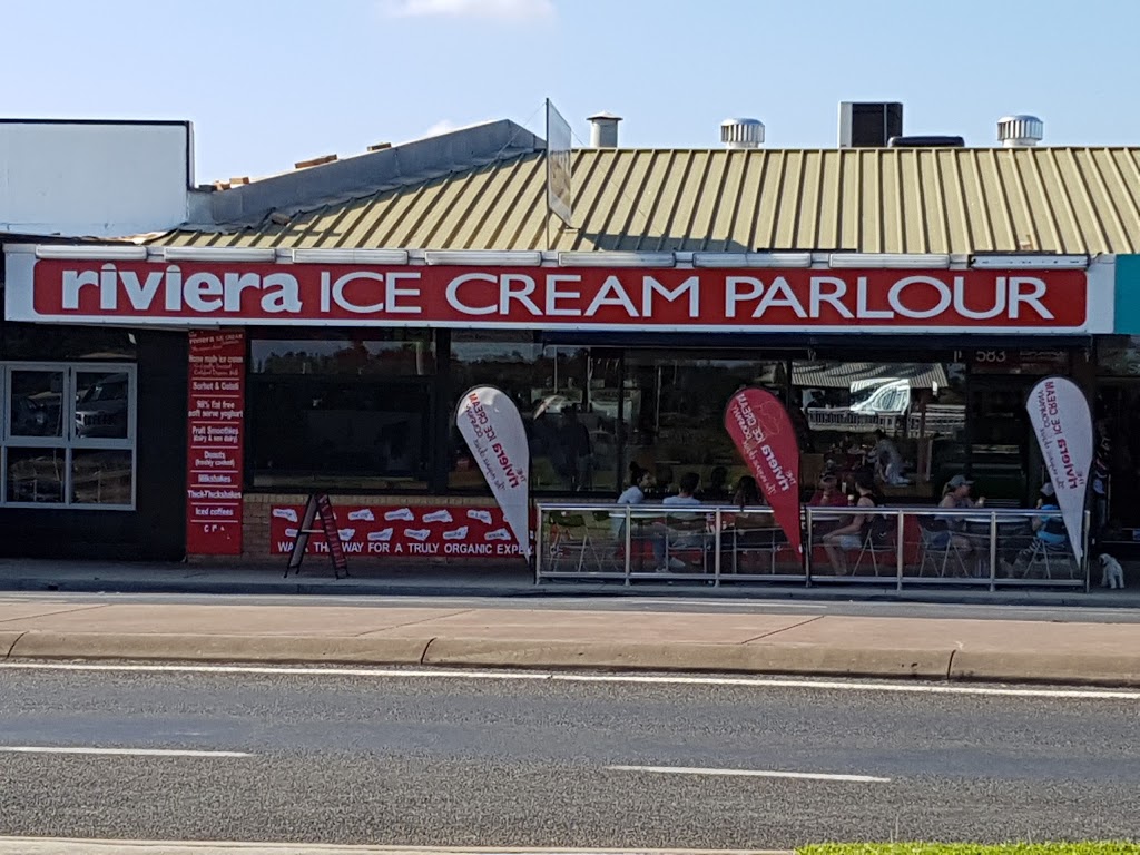 Riviera Ice-Cream Parlour | food | 12 Myer St, Lakes Entrance VIC 3909, Australia | 0418533164 OR +61 418 533 164