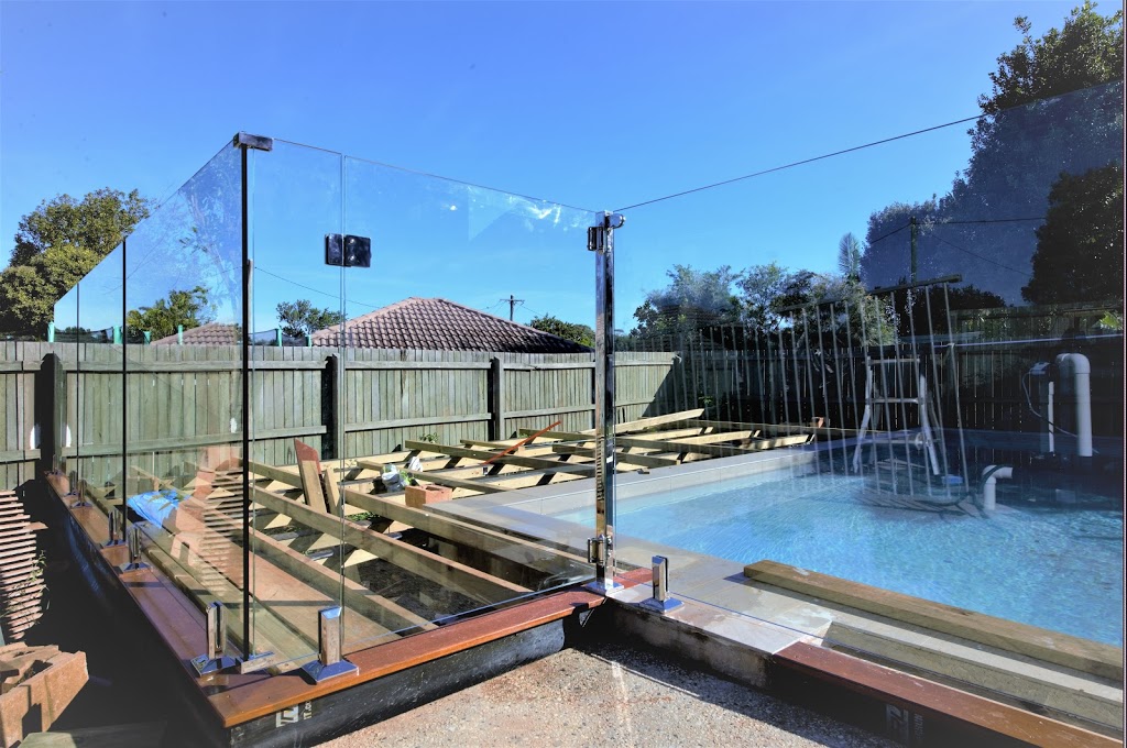 Glassview Poolfencing and Balustrading | 23 Kingfisher Cres, Palmview QLD 4575, Australia | Phone: 0420 694 866