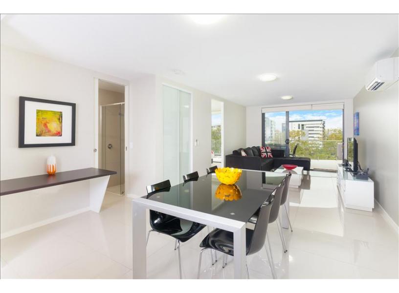Uptown Apartments | 12/450 Main St, Kangaroo Point QLD 4169, Australia | Phone: (07) 3911 1183