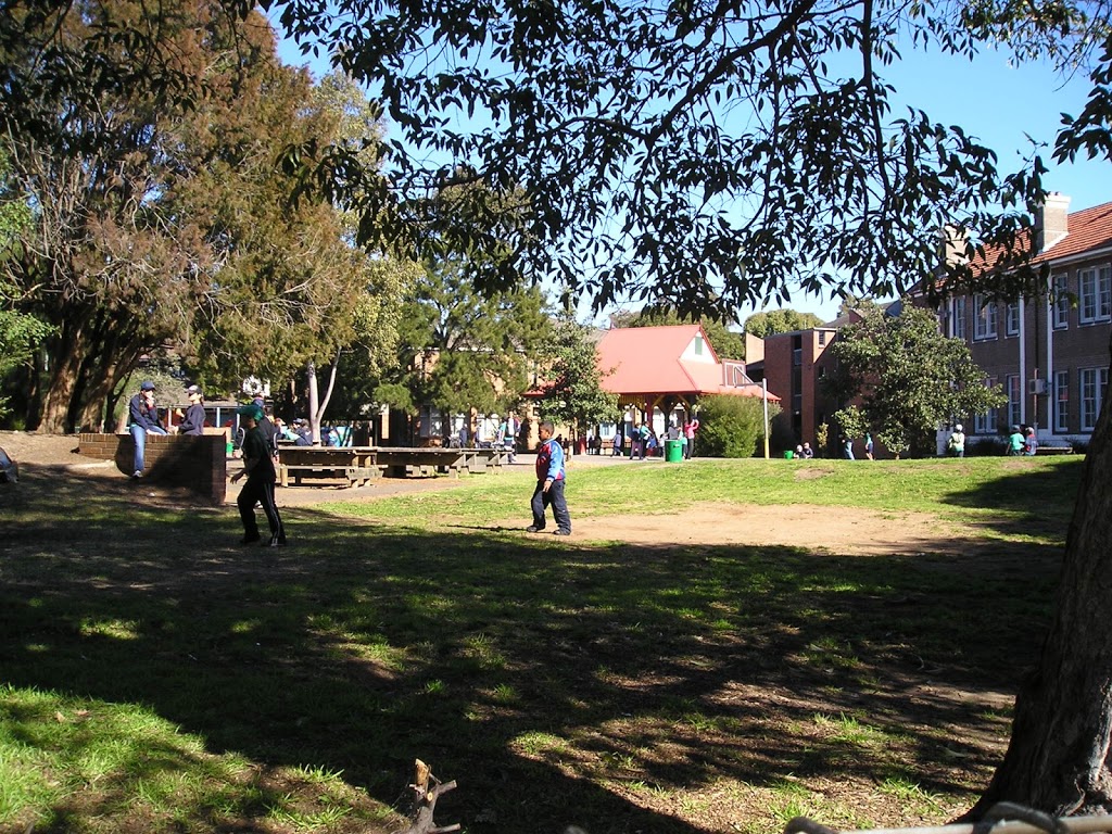 Lewisham Public School | 49 The Boulevarde, Lewisham NSW 2049, Australia | Phone: (02) 9569 9735