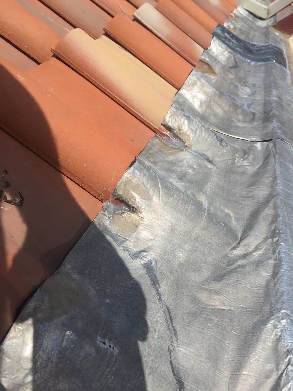 Metro Roof Tiles | 210/212 Sussex St, Coburg VIC 3058, Australia | Phone: (03) 9335 4911