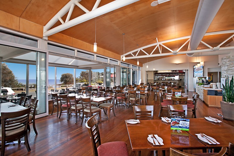 Kirks on the Esplanade | restaurant | 774 Esplanade, Mornington VIC 3931, Australia | 0359752007 OR +61 3 5975 2007