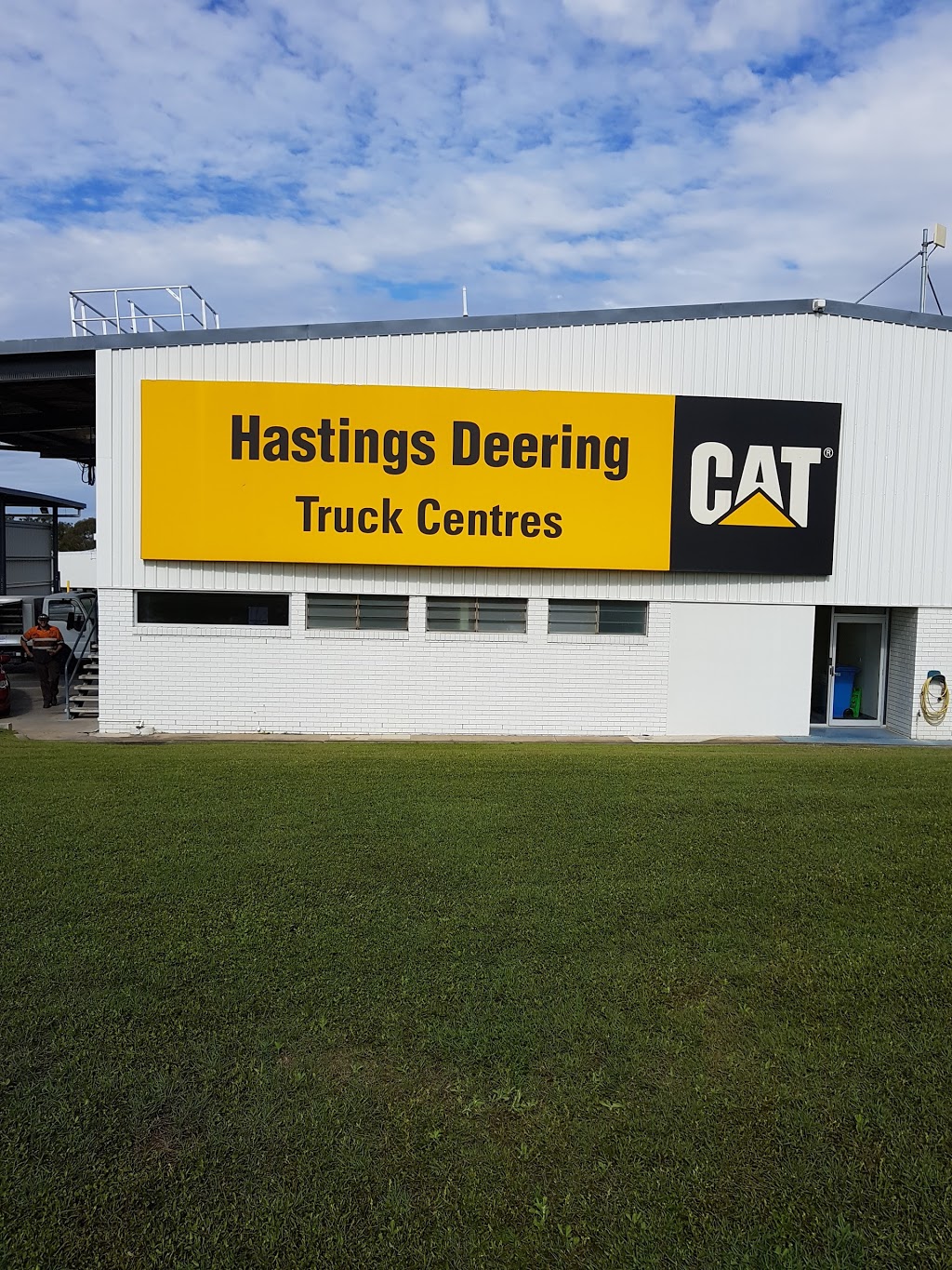 Hastings Deering Cat Truck Service Centre | store | Gate A, 1141 Beaudesert Rd, Acacia Ridge QLD 4110, Australia | 0737138300 OR +61 7 3713 8300