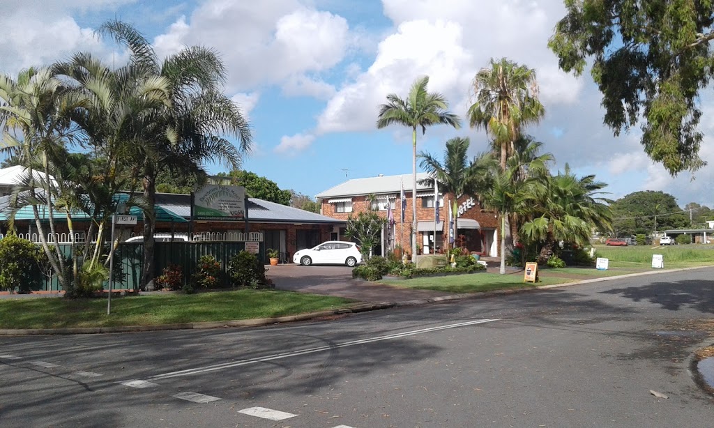 Beachmere Palms Motel | lodging | 30 Biggs Ave, Beachmere QLD 4510, Australia | 0754968577 OR +61 7 5496 8577