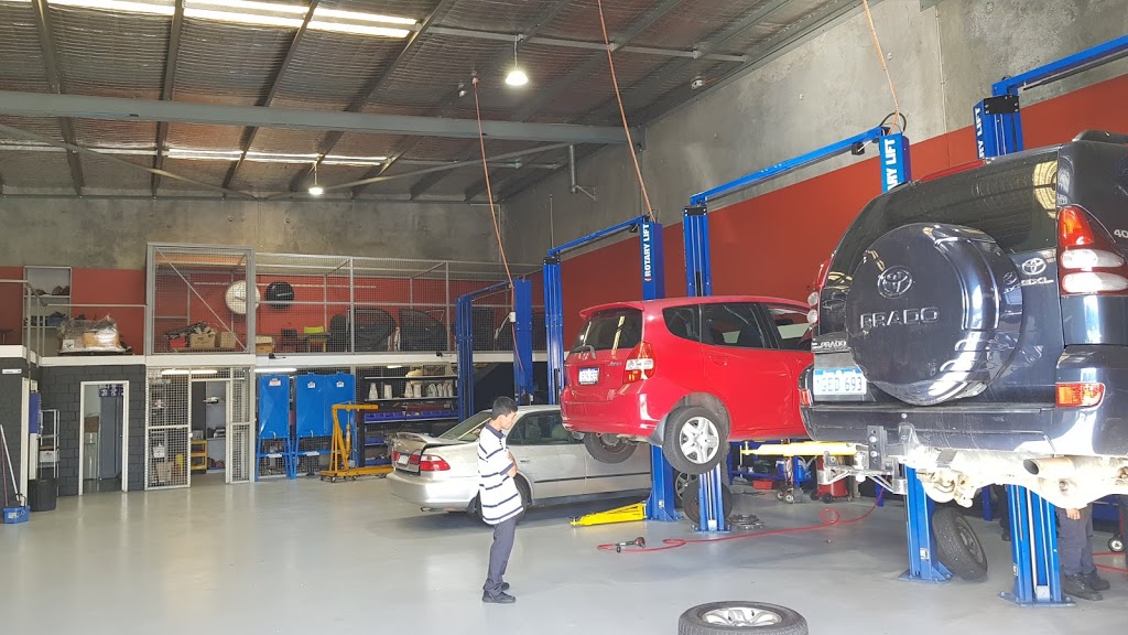 ALEX HUYNH AUTOMOTIVE SERVICE CENTRE | car repair | 44 Denninup Way, Malaga WA 6090, Australia | 0892499489 OR +61 8 9249 9489