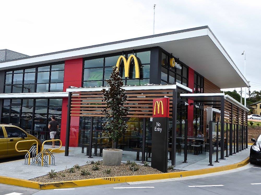 McDonalds Benowa | cafe | Shop 1808, Benowa Shopping Centre, 1 Ross St, Benowa QLD 4217, Australia | 0755395623 OR +61 7 5539 5623