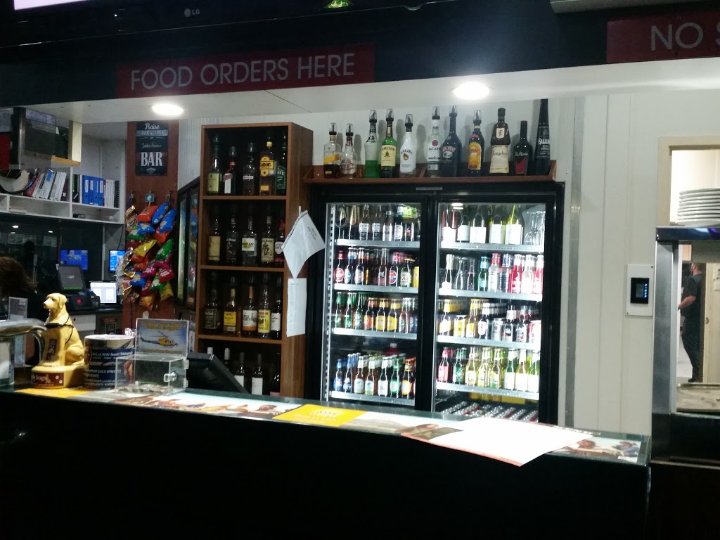 The Bottle-O | store | Loop Rd &, Shute Harbour Rd, Jubilee Pocket QLD 4802, Australia | 0749481481 OR +61 7 4948 1481