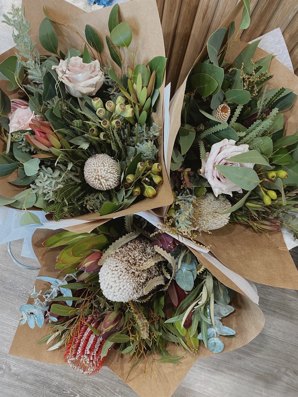 Life With Petals | Shop 5/252 Lakedge Ave, Berkeley Vale NSW 2261, Australia | Phone: 0419 109 990