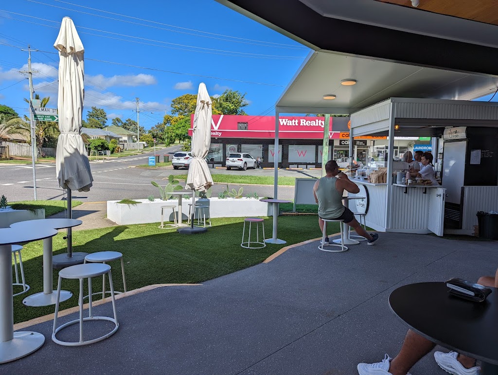 Milk & Froth Aspley | 611 Robinson Rd W, Aspley QLD 4034, Australia | Phone: 0400 400 560