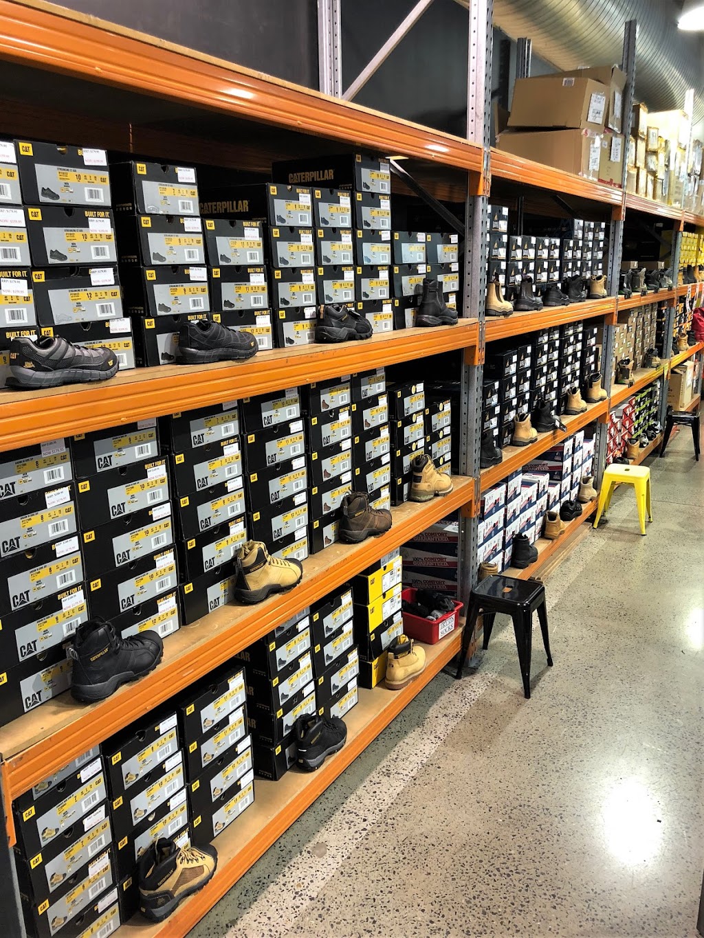 Man Cave Workwear - DFO Brisbane | DFO Brisbane, 18th Avenue, Brisbane Airport QLD 4008, Australia | Phone: (07) 3062 2322