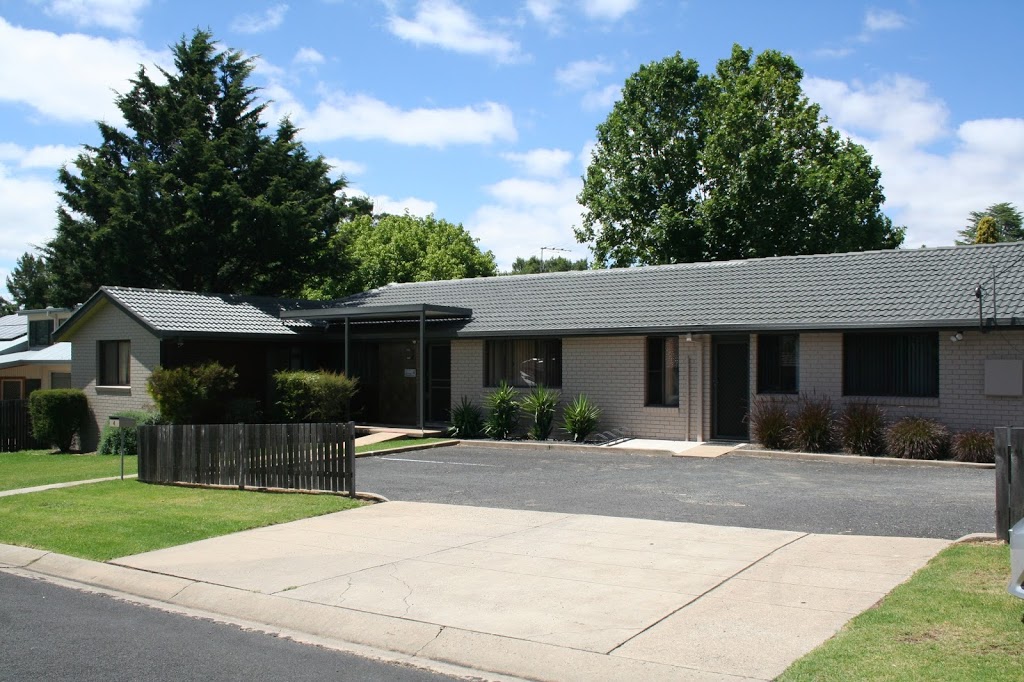 Armidale Student House | 4 Salmon Ave, Armidale NSW 2350, Australia | Phone: 0402 286 217