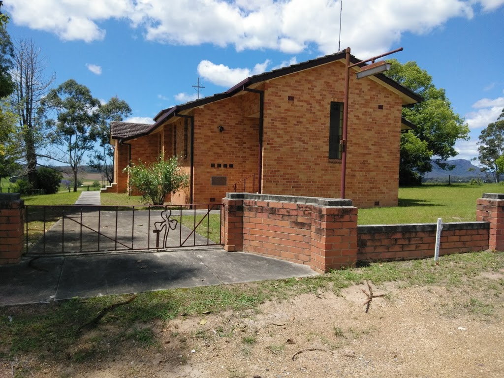 St Patricks Catholic Church | church | 759 Beechwood Rd, Beechwood NSW 2446, Australia | 0265851464 OR +61 2 6585 1464