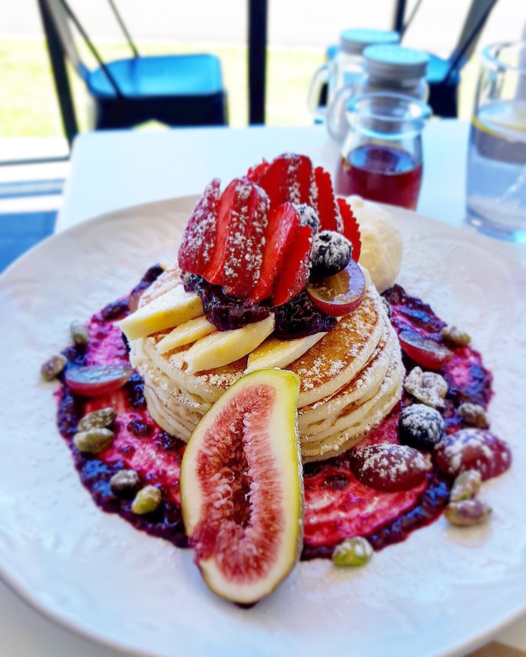 The Heights Cafe | cafe | 134 Centaur St, Revesby Heights NSW 2212, Australia | 0297921989 OR +61 2 9792 1989