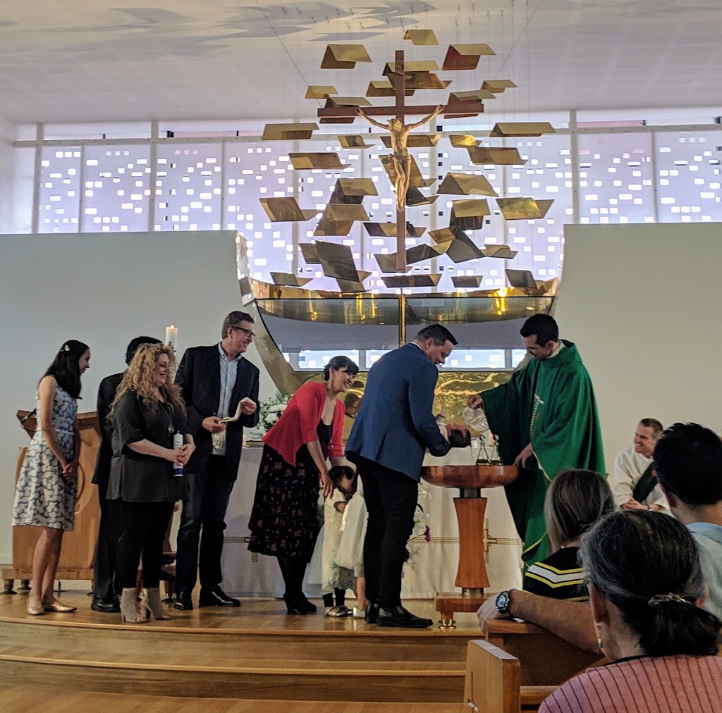 St Benedicts Parish Community | 283 Warrigal Rd, Burwood VIC 3125, Australia | Phone: (03) 9808 2492