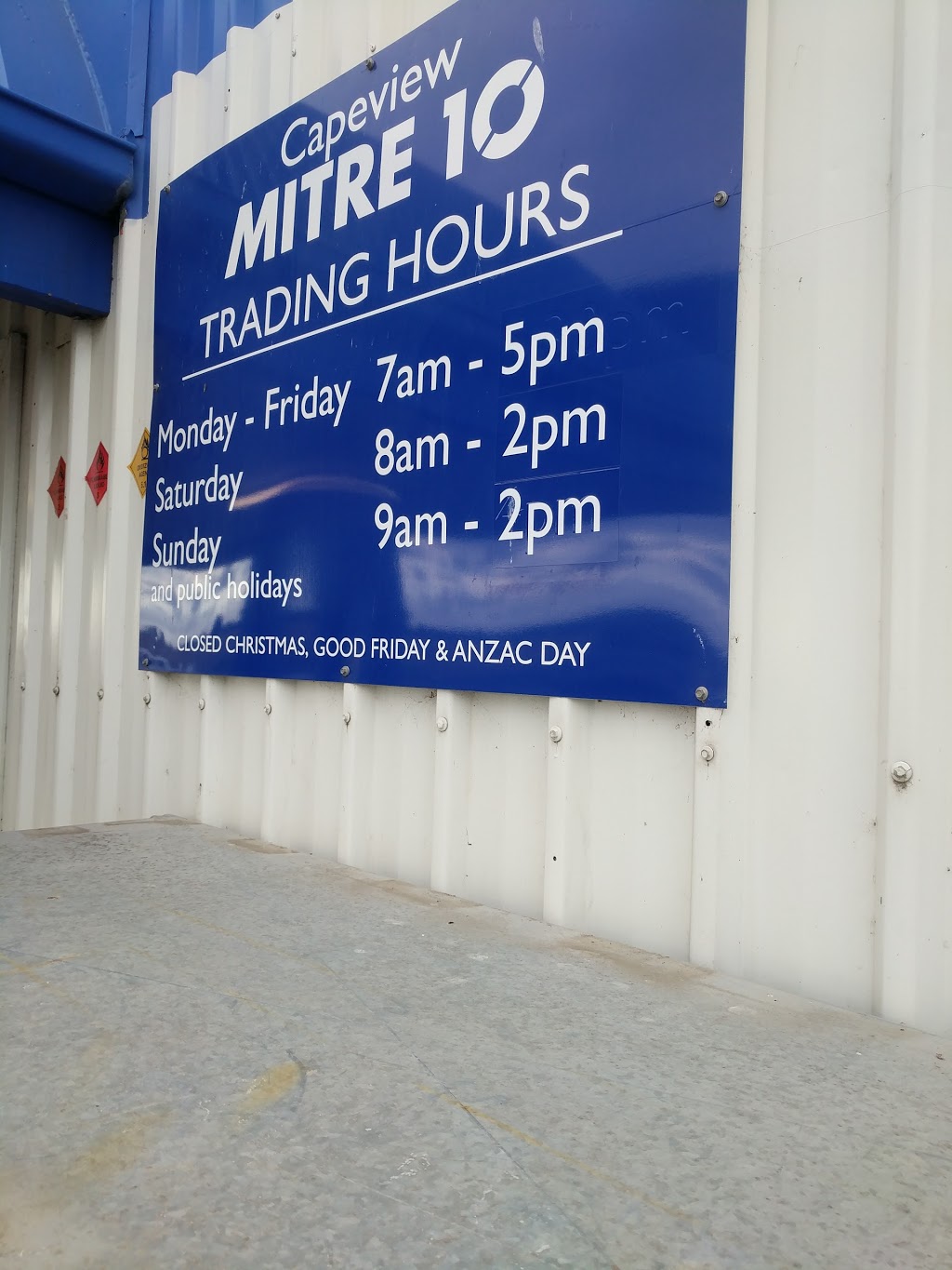 Capeview Mitre 10 (Cape Paterson Rd) Opening Hours
