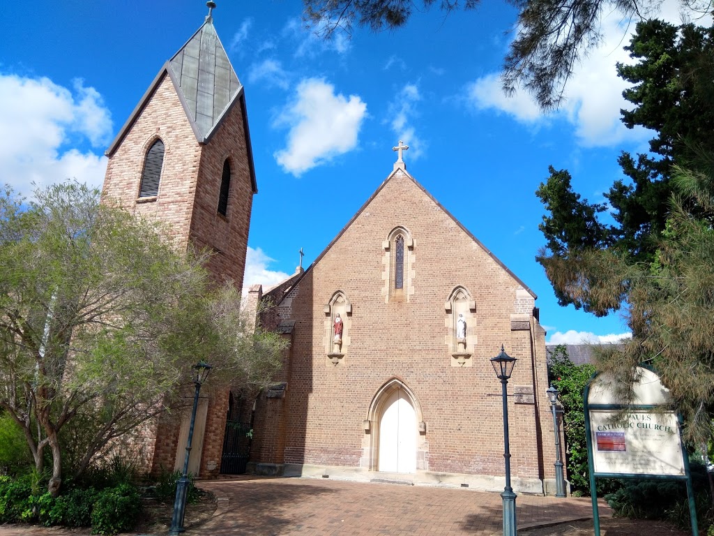 Saint Pauls Catholic Church | church | 26 John St, Camden NSW 2570, Australia | 0246558797 OR +61 2 4655 8797