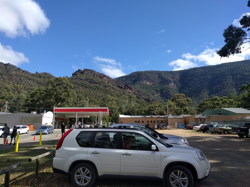 Caltex Halls Gap | gas station | Dunkeld Highway, Halls Gap VIC 3381, Australia | 0353564206 OR +61 3 5356 4206