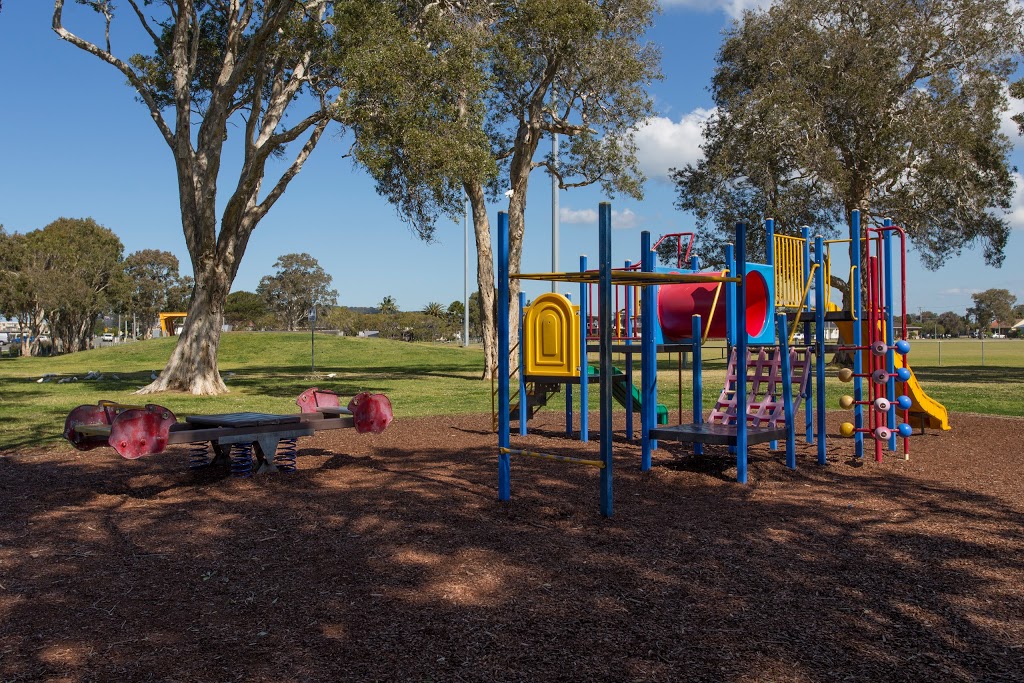 Chapman Oval Playground |  | 33 Channel St, Swansea NSW 2281, Australia | 0249210333 OR +61 2 4921 0333