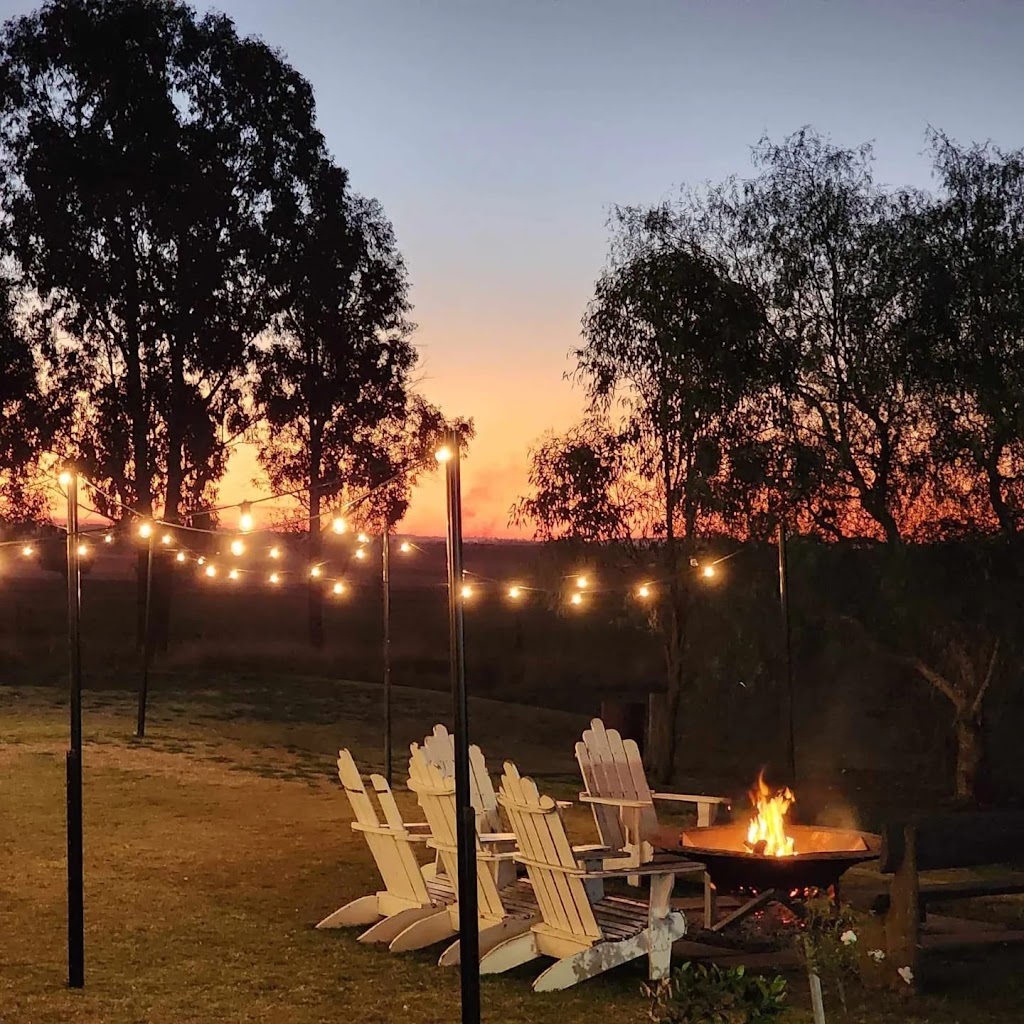 Valicha | 25 Macrossan St, Cranley QLD 4350, Australia | Phone: 0488 443 376