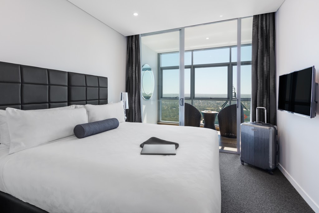 Meriton Suites Chatswood | lodging | 79 Albert Ave, Chatswood NSW 2067, Australia | 0292771125 OR +61 2 9277 1125