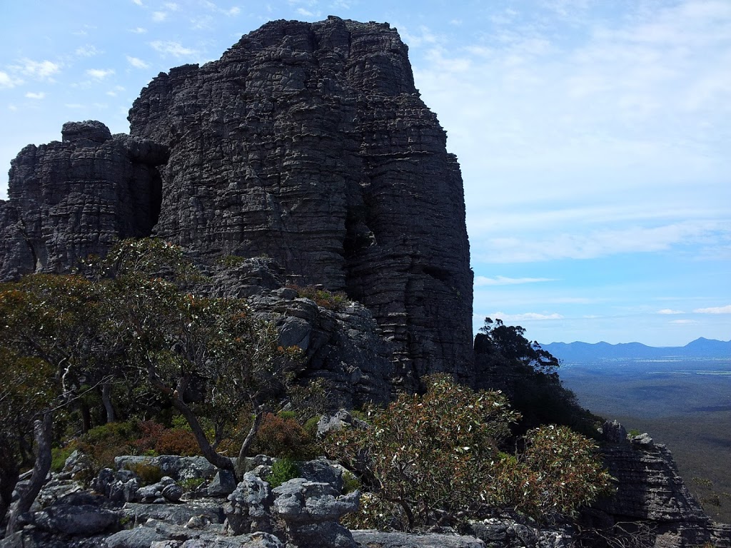 Chimney Pots | Glenelg Valley Road, Grampians VIC 3314, Australia | Phone: (03) 5361 4000